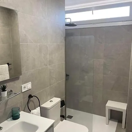 Front Line Paseo Maritimo 33 Perla 6 Malaga Spain Apartment *